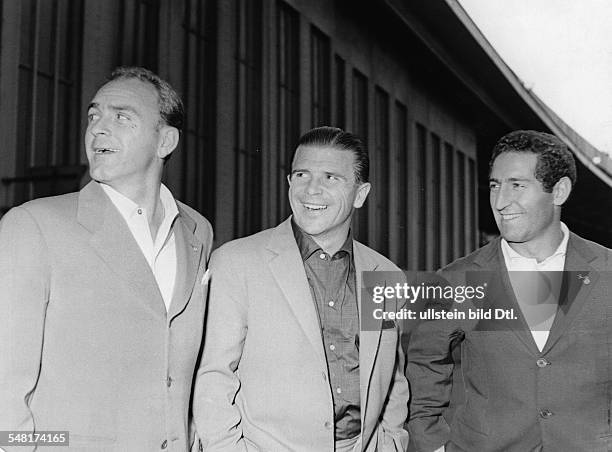 Tempelhof Airport Arrival / departure of VIP's Germany / Berlin / Tempelhof : Ferenc Puskas *-+ Athlete, football player, Hungary Arrival of the...