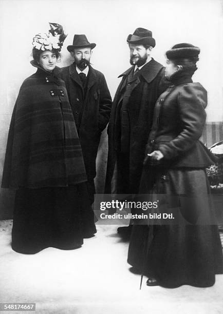 Heinrich Zille *10.01.1858-+ Bildender Kuenstler, Zeichner, Fotograf, D Zille mit Ehefrau Hulda und dem Ehepaar August und Clara Gaul - vermutl. Um...