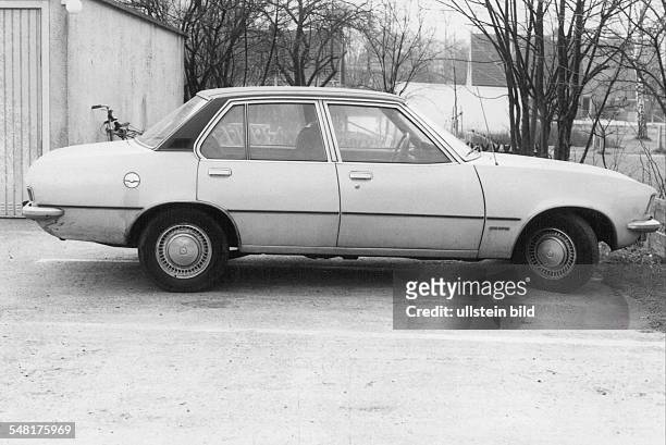 Germany Schleswig-Holstein - murder case Gabriele Stender from Henstedt-Ulzburg, yellow Opel Rekord car: in this car the victim was raped on 28....