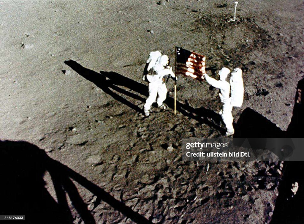 Human spaceflight: Apollo 11 Mission / lunar landing