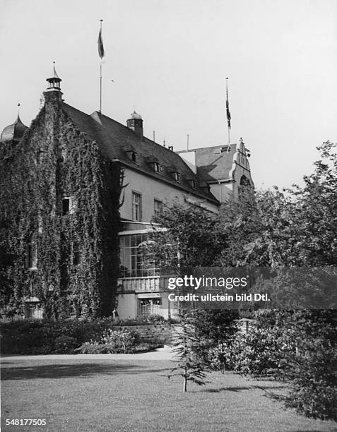 Germany Free State Prussia Berlin : Hermann Göring *12.01.1893-+ Politician, leading member of the Nazi Party, Germany - Göring's residence at the...