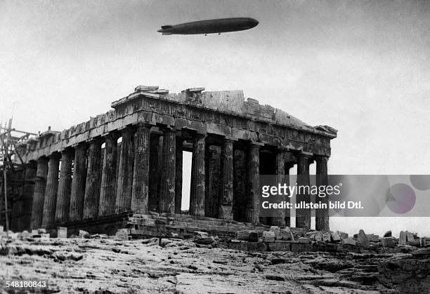 Greece - Attika Attica - Athen Athens LZ 127 'Graf Zeppelin'. The airship over the Parthenon in Greece. - Photographer: - Published by: 'Berliner...