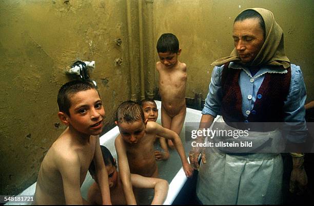 Romania - Reghin. Orphans in the orphanage -
