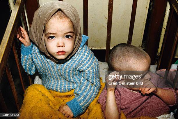 Romania - Reghin. Orphans in the orphanage -