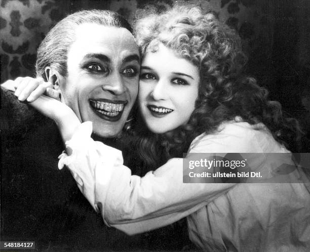 Schauspieler, D - mit Mary Philbin in dem Film "Der Mann, der lacht" - 1929