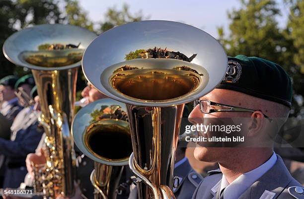 Germany Thuringia - soldiers of the German Federal Armed Forces during the swearing-in ceremony in Bad Frankenhausen at Kyffhaeuser monument, the...