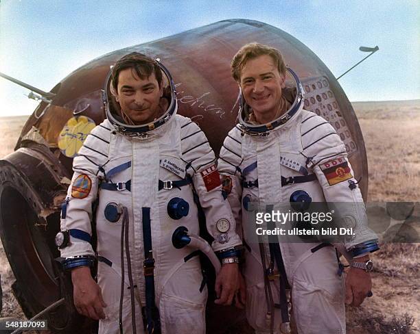 Soviet Union Spaceflight Program Intercosmos: return of the cosmonauts Valery Bykovsky and Sigmund Jaehn from their spaceflight with the capsule of...