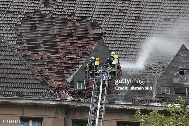 Germany Berlin Charlottenburg - fire at Haus Cumberland at Kurfuerstendamm which is in reconstruction