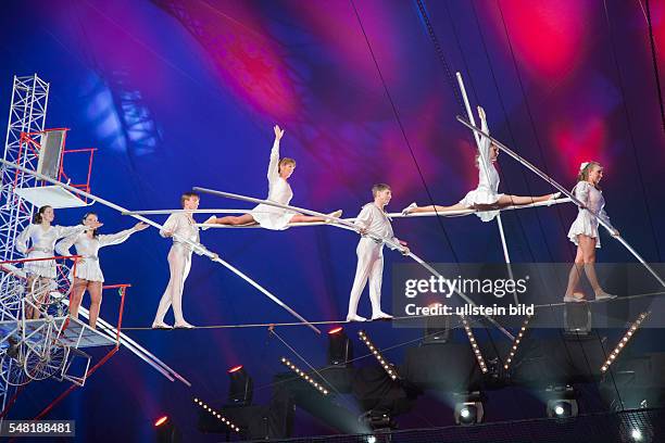 Monaco Monaco Monte Carlo - Circus festival Monte Carlo, German artist family Weisheit performing -