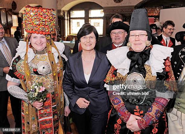 Lieberknecht, Christine - Politician, CDU, Germany, Prime Minister of Thuringia - at the German festival with traditional costumes in Altenburg