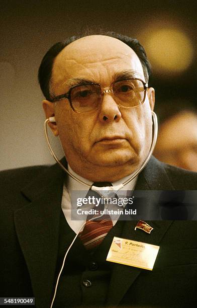 Party Congress of the West German Communist Party in Frankfurt / Main 1989 9th Party Congress of the 'DKP' - the West German Communist Party in...