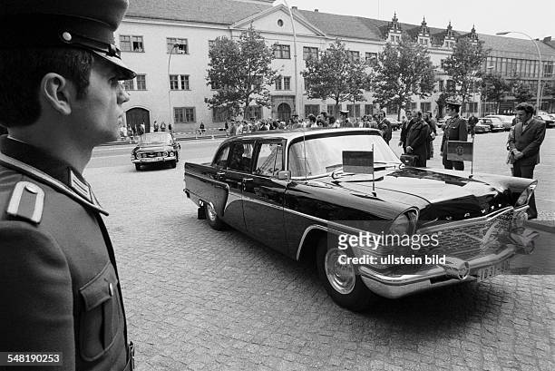 Diplomatic relations between the two German states East Berlin: West Germany's permanent representative to the permanent mission in the GDR, Guenter...