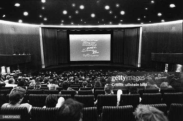 Zoo Palast Berlin Zuschauerraum mit Zuschauern - 1983