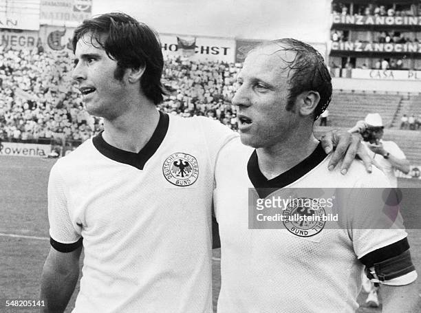 Mexico Guanajuato Leon - 1970 FIFA World Cup Mexico, Group 4, Germany FR v Morocco 2:1 - Germany's strikers Gerd Mueller and Uwe Seeler after the...