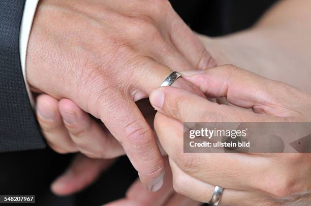 Wedding, wedding ring made of platinum