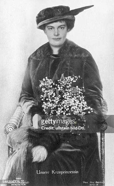 Mecklenburg-Schwerin, Cecilie of - Crown Princess of Prussia *20.09.1886-+ wife of Wilhelm of Prussia, Crown Prince - undated - Photographer:...