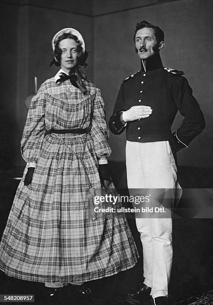 German Empire Kingdom Prussia Berlin Berlin: Mrs. Stern and Mr. Christophe in costumes at the crinoline festival of the Berlin Secession - 1905 -...