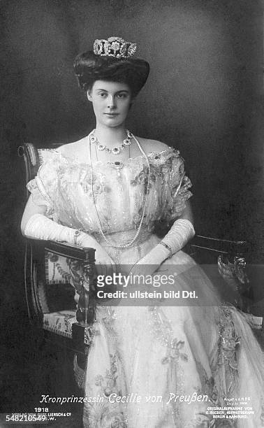 Mecklenburg-Schwerin, Cecilie of - Crown Princess of Prussia *20.09.1886-+ wife of Wilhelm of Prussia, Crown Prince - 1912 - Photographer: Selle &...