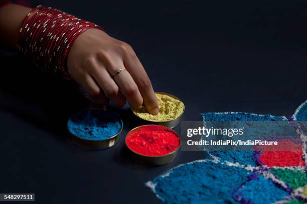 Bangle Maker 379 Bangle Maker Stock Photos, High-Res Pictures, and Images - Getty Images