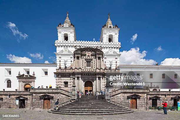 ecuador, quito, plaza de san francisco and church and monastery of st. francis - quito stock pictures, royalty-free photos & images