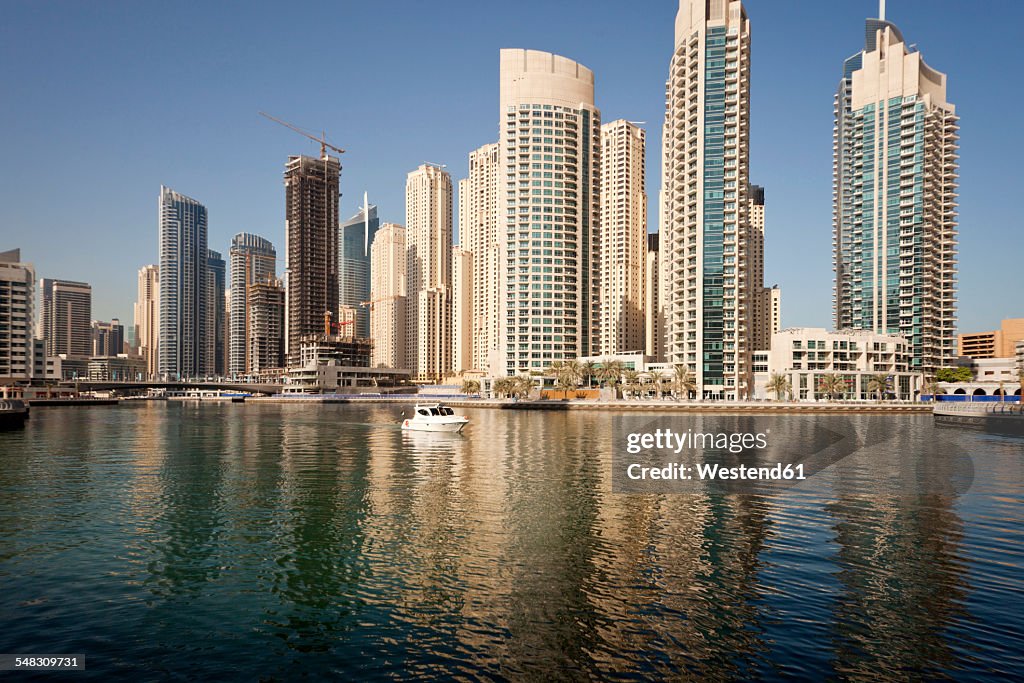 UAE, Dubai, view to skyscrapers at Dubai Marina