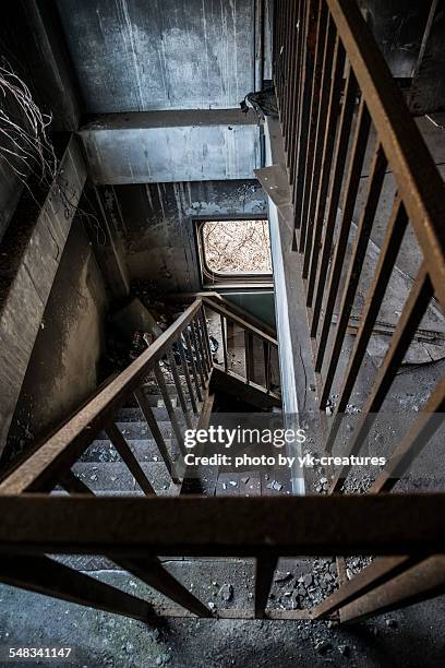stairs in a ruin - 廃墟　日本 ストックフォトと画像