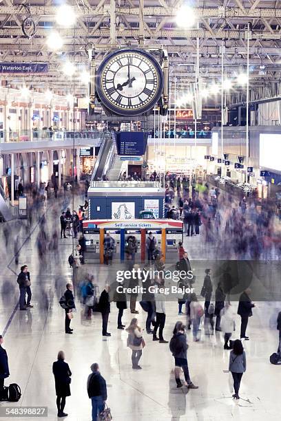 london waterloo - waterloo railway station london stock pictures, royalty-free photos & images