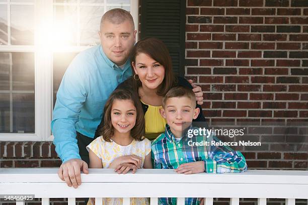 family of four - hazel bond fotografías e imágenes de stock