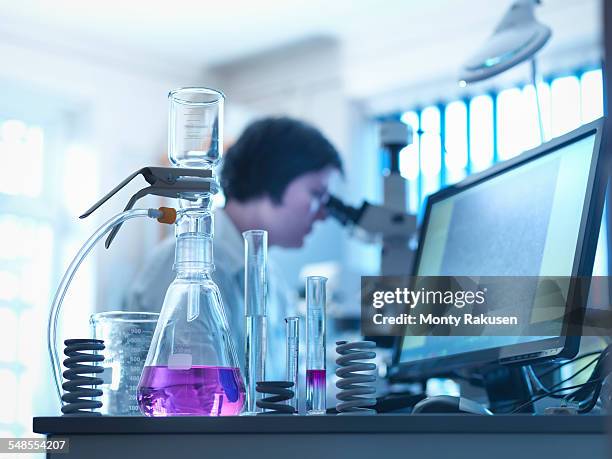 Metalworking Lab Metallurgical Laboratory Photos and Premium High Res Pictures - Getty ...