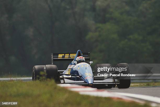 Volker Weidler of Germany drives the Rial Racing Rial ARC2 Ford Cosworth DFR V8 during practice for the Hungarian Grand Prix on 12th August 1989 at...