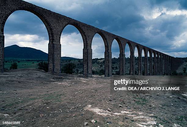 The aqueduct known as the Acueducto del Padre Tembleque, Hidalgo. Mexico, 16th century.