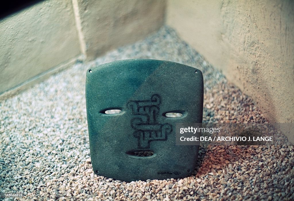 Green stone mask...