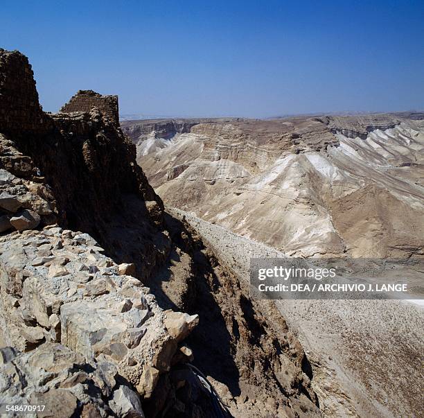 Masada Ramp R Siege Of Masada Photos and Premium High Res Pictures - Getty Images