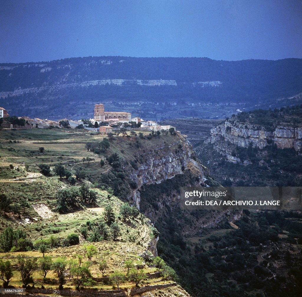 Village perched on hills of Aragon