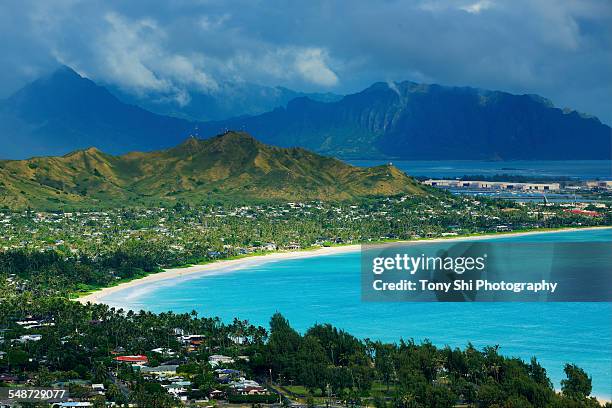 kailua beach and kailua bay, hawaii - kailua stockfoto's en -beelden