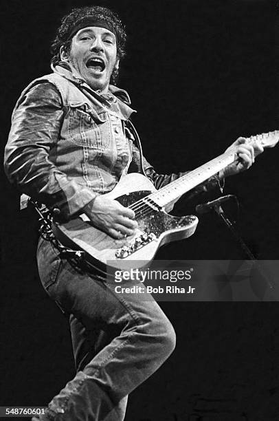 Bruce Springsteen performs during the last show of the 1985 ‘Born in the U.S.A. Tour’, October 2, 1985 in Los Angeles, California.