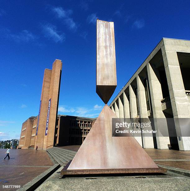 "Broken Obelisk", sculpture by Barnett Newman, Red Square, University of Washington, Seattle, April 12, 2015