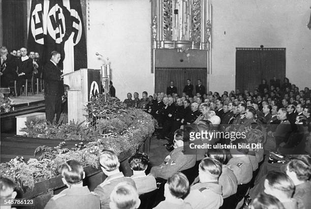 Germany Free State Prussia Berlin : Tripartite Pact Japanese Embassador Hiroshi Oshima giving a speech at a ceremony to mark the 2nd anniversary of...