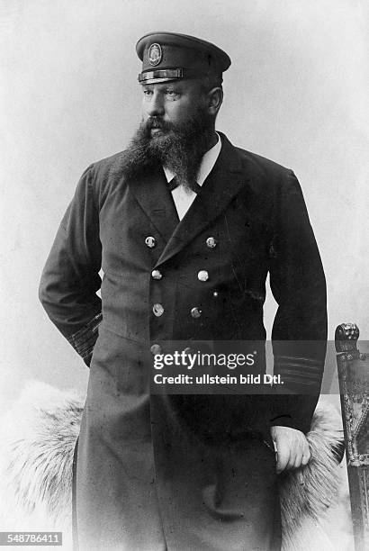 Mr. Froehlich - Captain of the passenger ship 'Patria', Hamburg-America Line - Portrait in Uniform - undated - Photographer: Wilhelm Fechner Vintage...