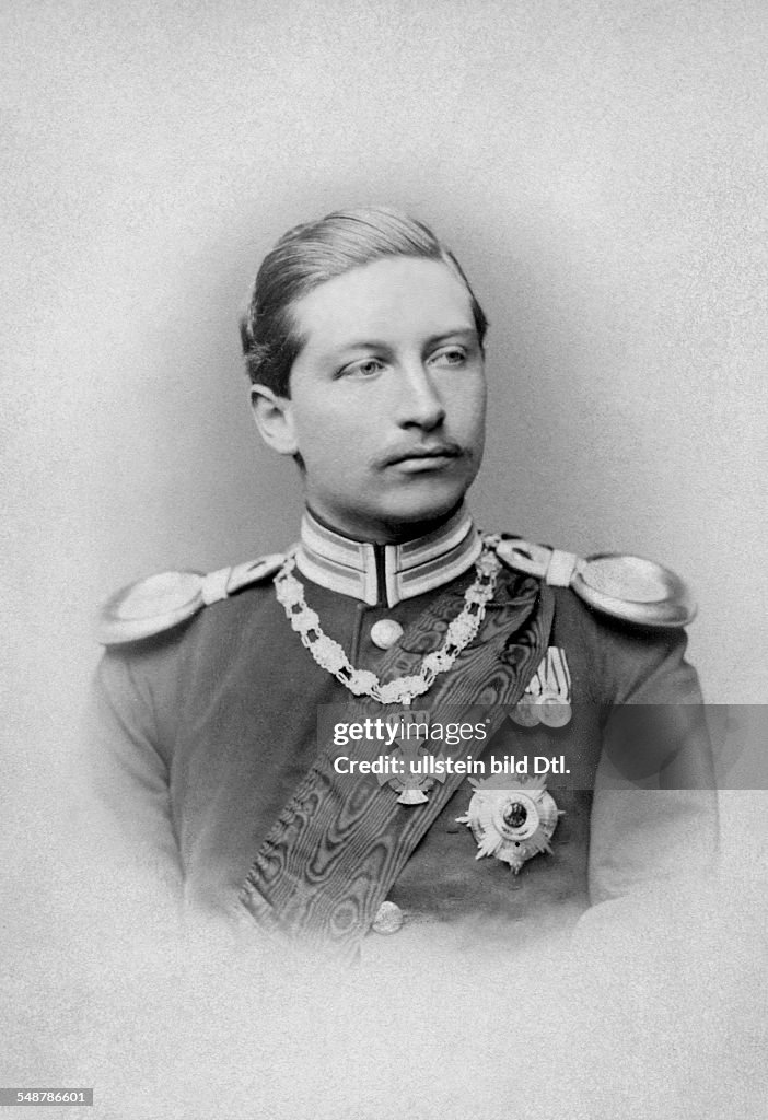 Wilhelm II - German Emperor, King of Prussia *27.01.1859-04.06.1941+  - Portrait in Uniform  - 1881 - Photographer: Franz von Hanfstaengl, Berlin  - Published by: 'Die Praktische Berlinerin' 08/1906  Vintage property of ullstein bild
