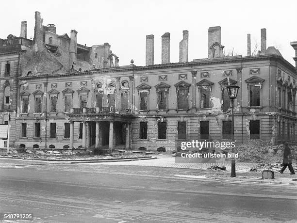 Germany Berlin Soviet sector: view of the destroyed French embassy at Pariser Platz - undated - Photographer: Martin Badekow - Vintage property of...
