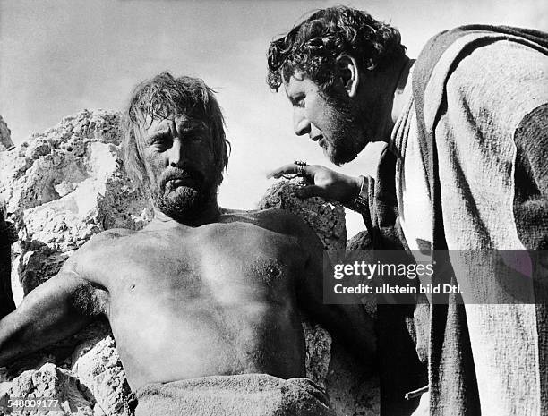 Identisch mit Douglas, Kirk *- Schauspieler, USA - mit Peter Ustinov in dem Film 'Spartacus', Regie: Stanley Kubrick, USA - 1960