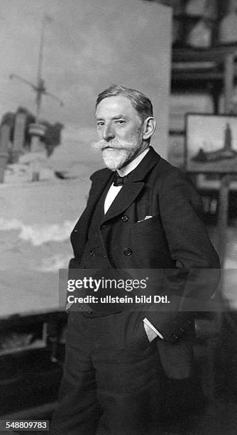 Saltzmann, Carl - Visual artist, Painter, Germany *23.09.1847-+ - Portrait, in front of his easel - November 1908 - Photographer: Wilhelm Fechner...