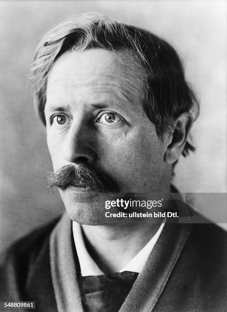 Wirth, Hermann - Arts scholar, Germanist, private tutor, Netherlands/Germany *06.05.1885-+ - "SS-Hauptsturmfuehrer" - co-founder of the SS -...