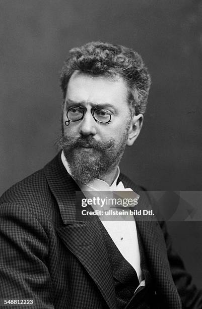 Fechner, Hanns - Writer, Visual artist, Painter, Germany *07.06.1860-+ - Portrait - around 1900 - Photographer: Wilhelm Fechner Vintage property of...