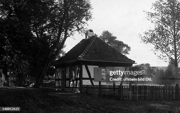 Kant, Immanuel *22.04.1724-12.02.1804+ Philosopher, Germany Forester's House Moditten near Königsberg, the summer residence of Immanuel Kant -...