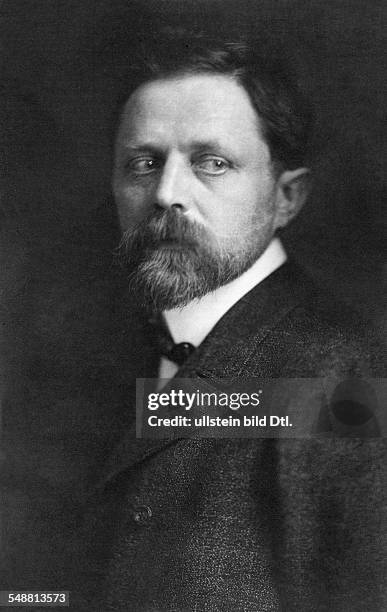 17 Jacob Hilsdorf Photos & High Res Pictures Getty Images