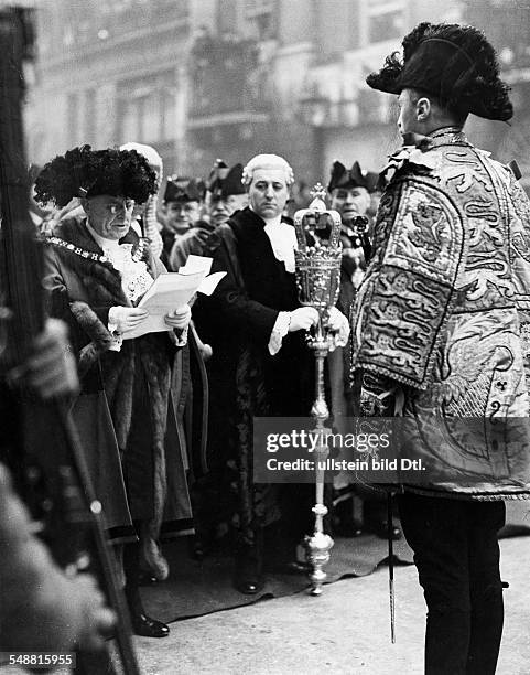 Proclamation of Edward, Prince of Wales, the King of England as Edward VIII after the death of George V: A part of the ritual proclamation: The Lord...