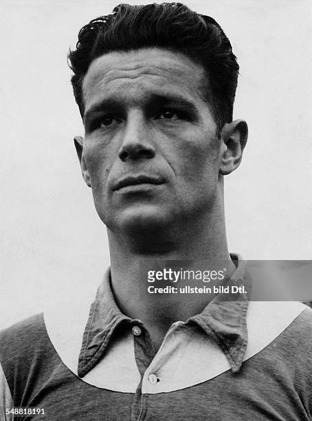 Binder, Franz 1911-1989 football player, Austria nickname 'Bimbo' Binder Portrait - 1937