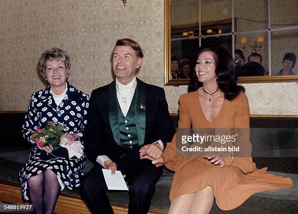 Ruth Leuwerik - Schauspielerin mit O.W. Fischer und Marianne Koch - um 1975,